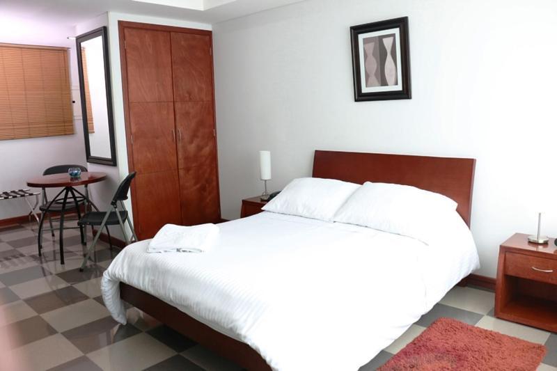 Ayenda 1043 Kafir Hotel Bogota Buitenkant foto